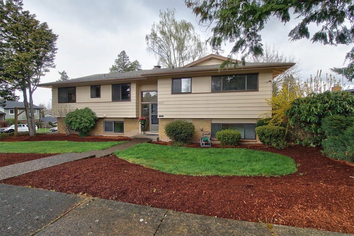 14255swbarlowcourt_0001
