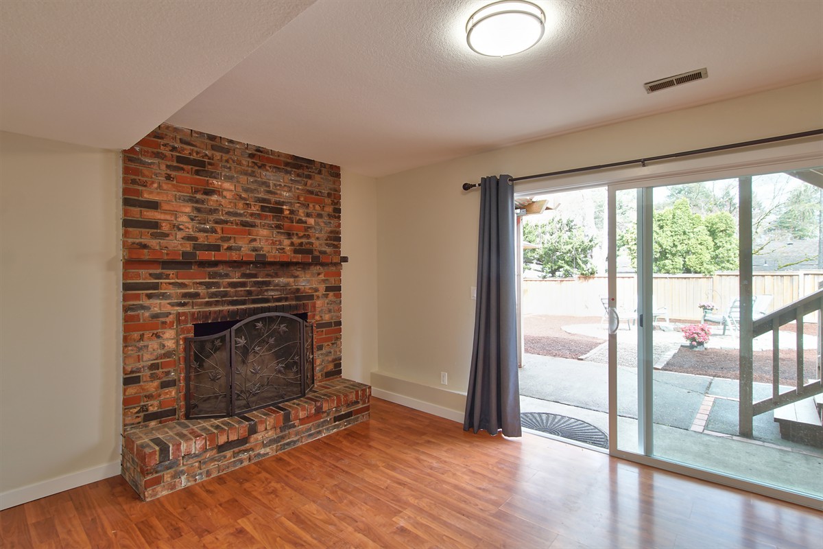 14255swbarlowcourt_0049