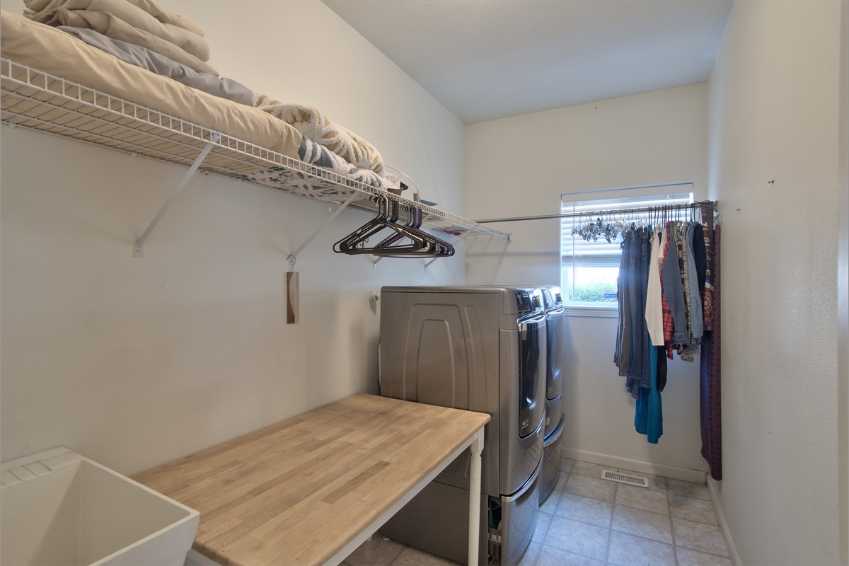 22378swsaxonplace_0028