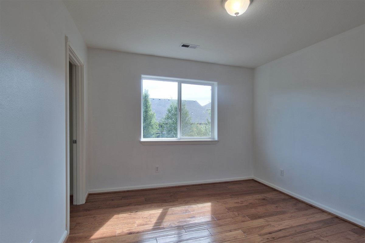 22378swsaxonplace_0045