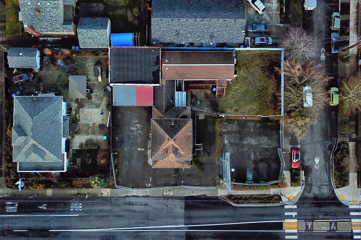 8523sestarkstreet_002