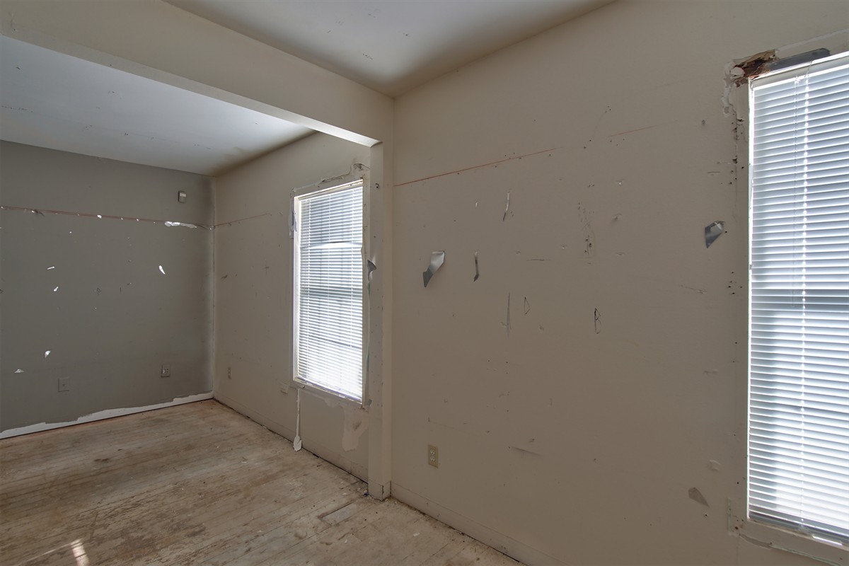 8523sestarkstreet_018