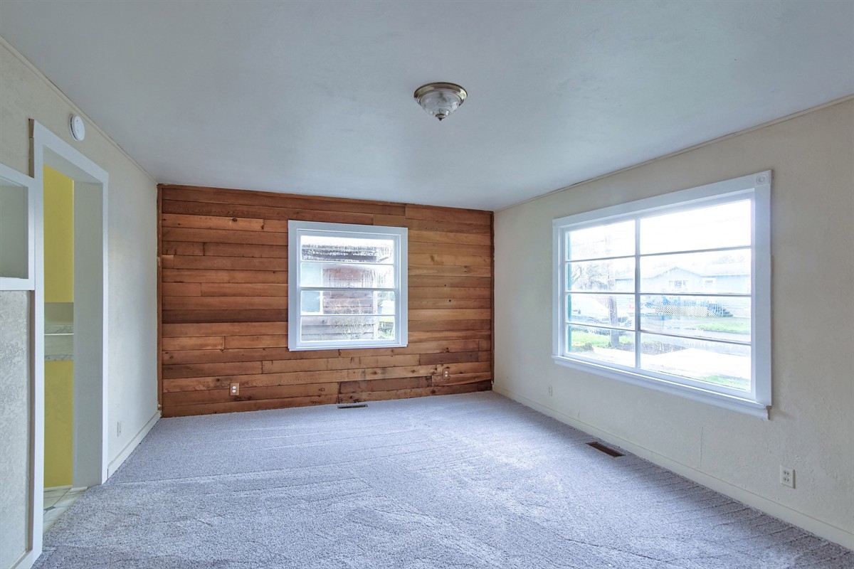 345nwyamhillstreet_006