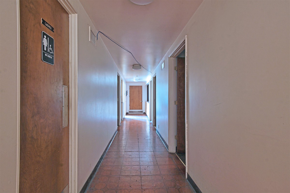 1012commercialstne_011