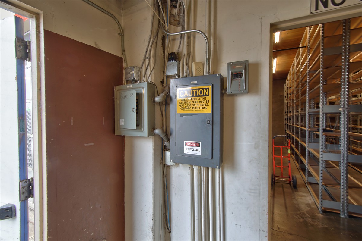 1012commercialstne_032
