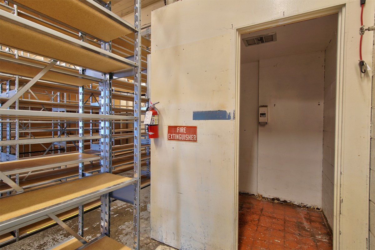 1012commercialstne_039