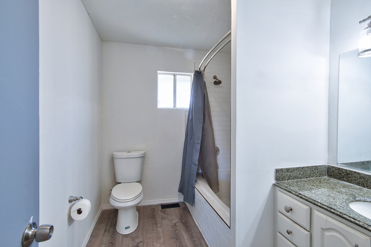 27038oldranierroad_016