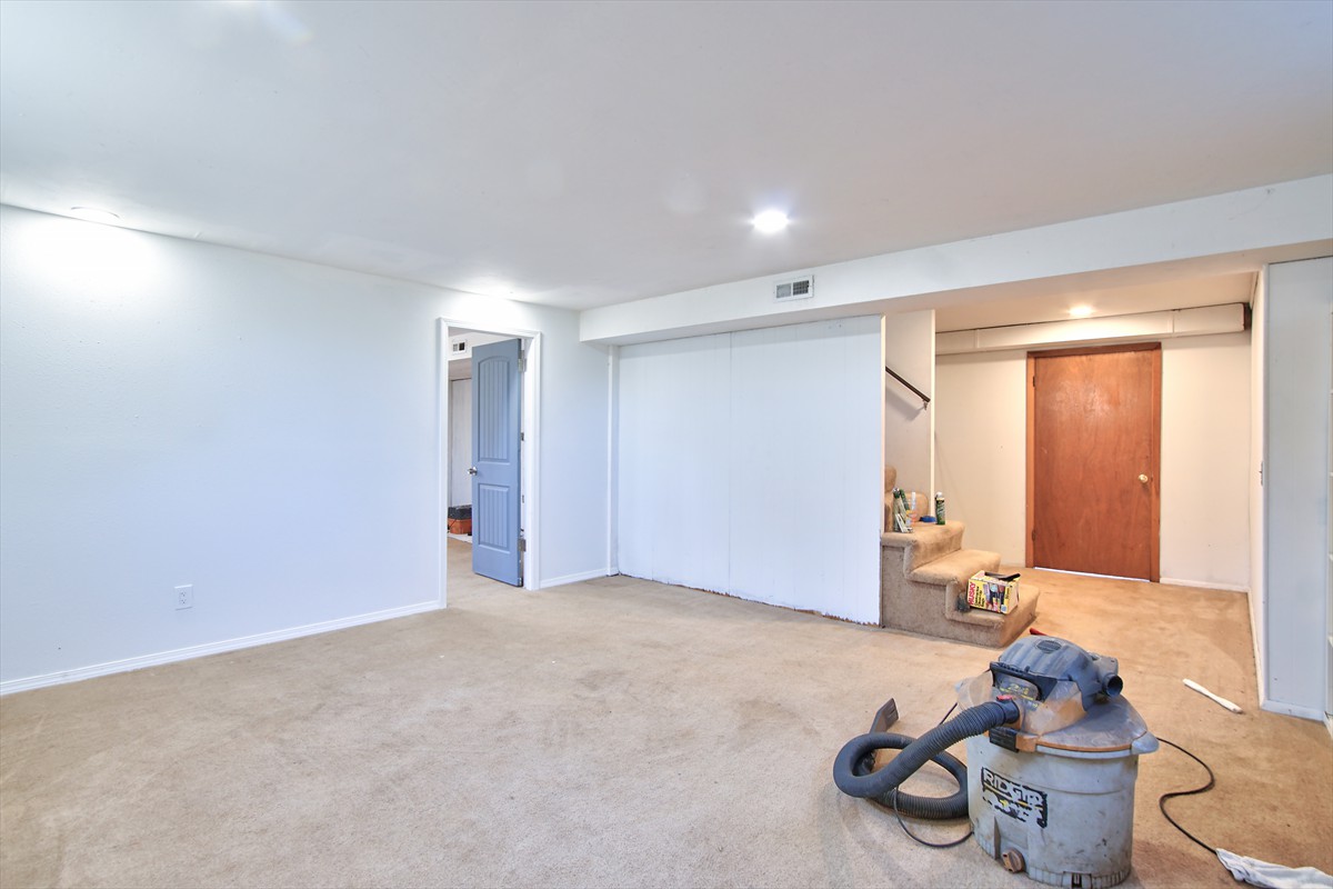 27038oldranierroad_032