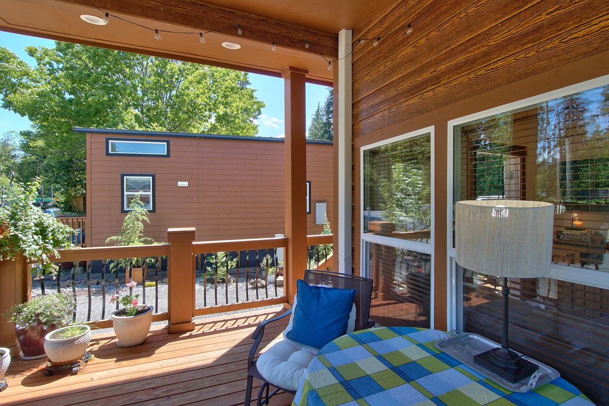 mthoodvillage_013