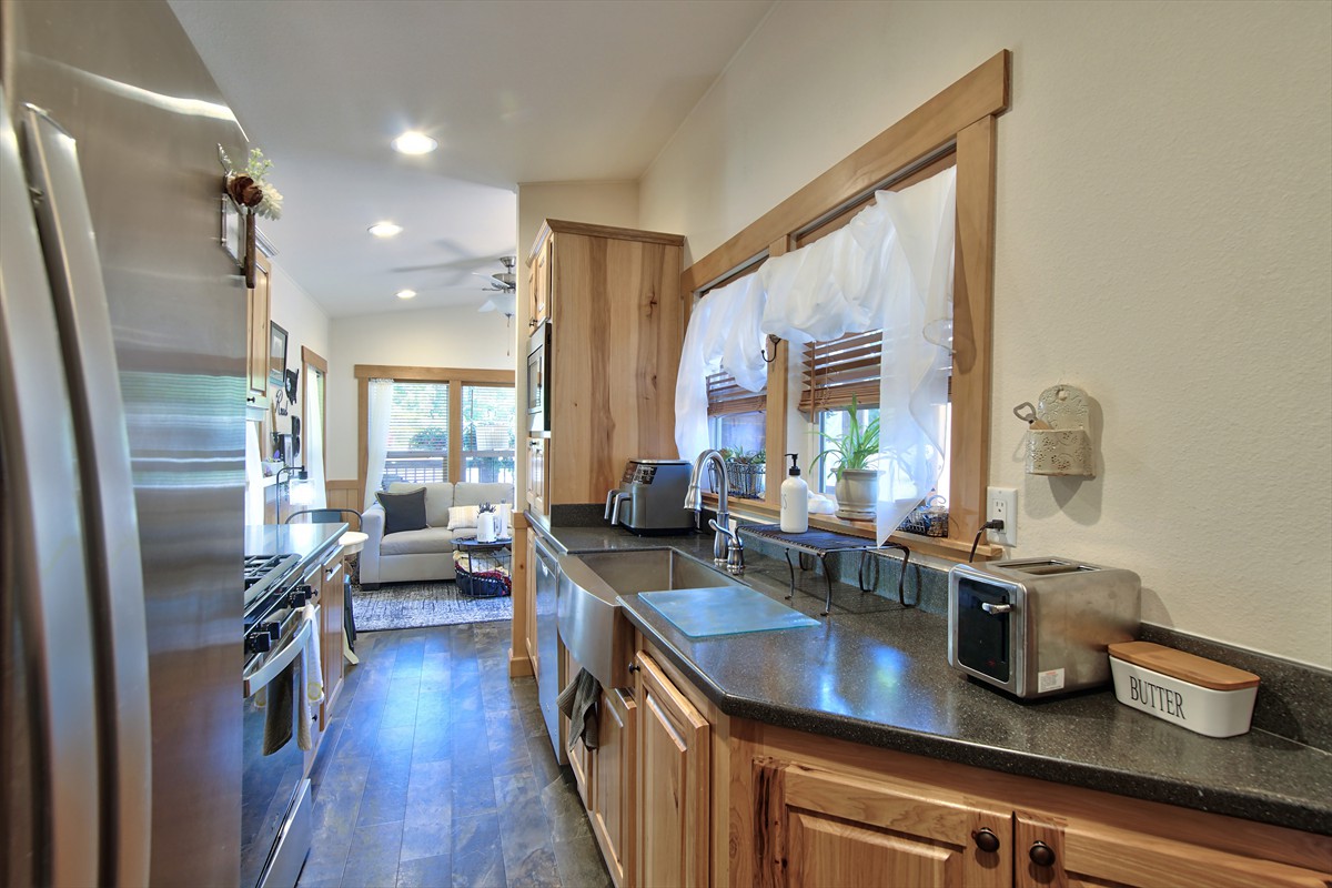 mthoodvillage_030