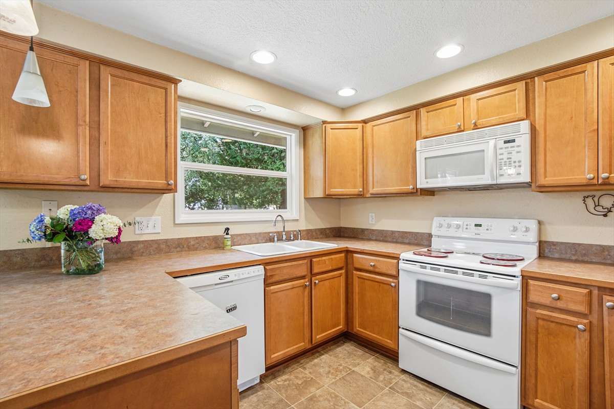 1728ne19thstreet_0014