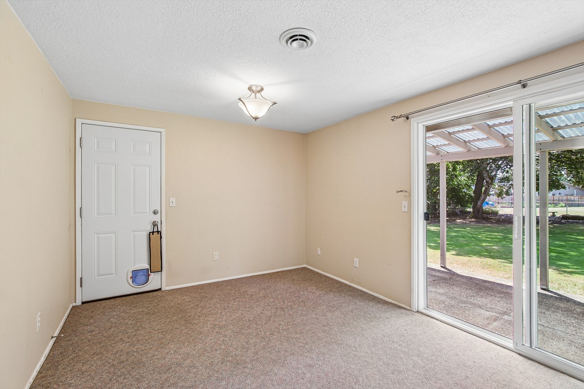 1728ne19thstreet_0020