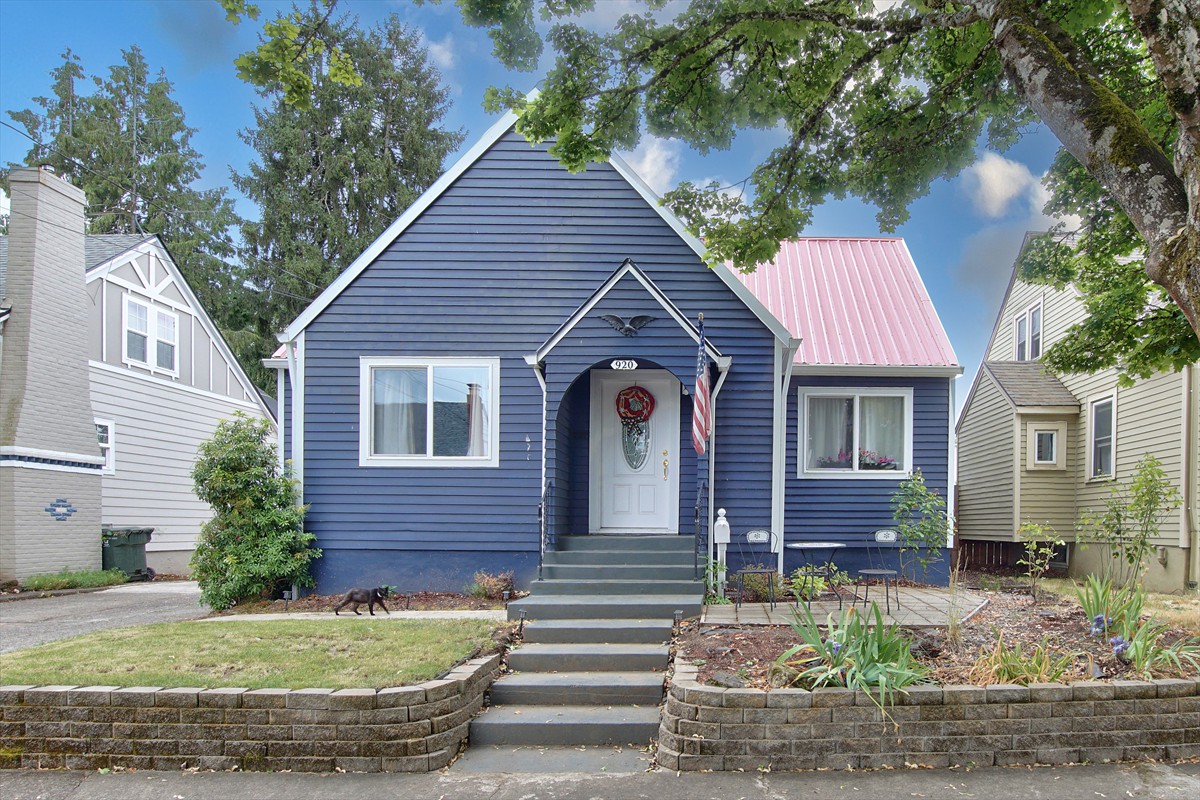 920academystreetne_0130