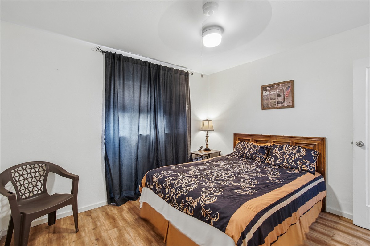 920academystreetne_0150