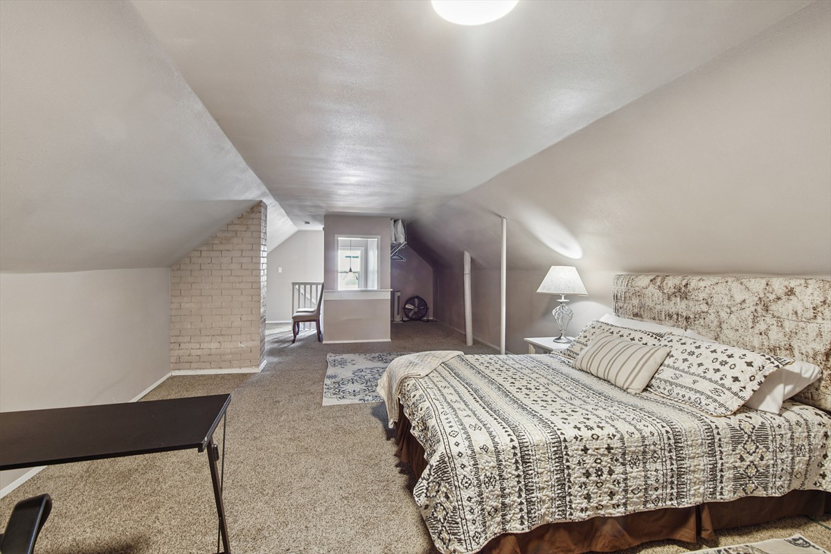 920academystreetne_0168