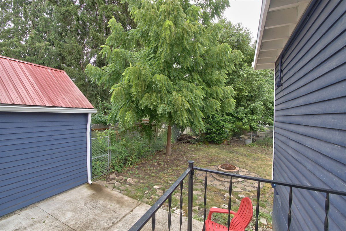 920academystreetne_0173