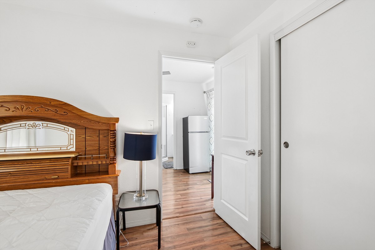 920academystreetne_0176