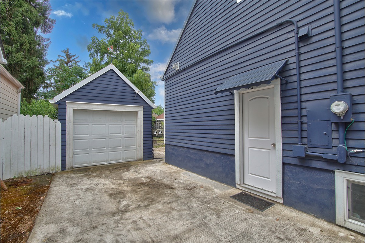 920academystreetne_0189
