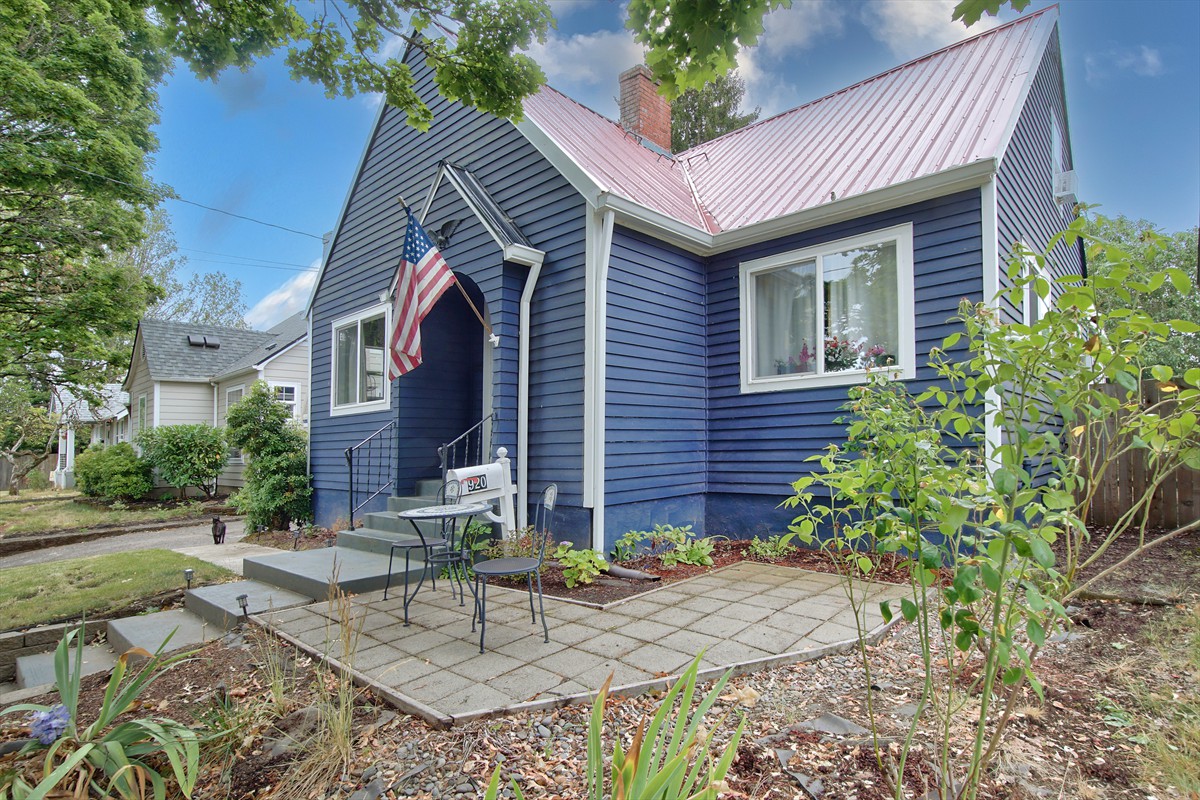 920academystreetne_0191