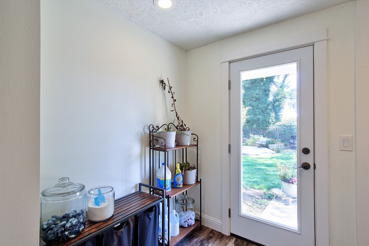 1005nw6thplace_0018