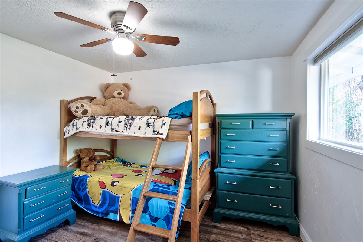 1005nw6thplace_0024