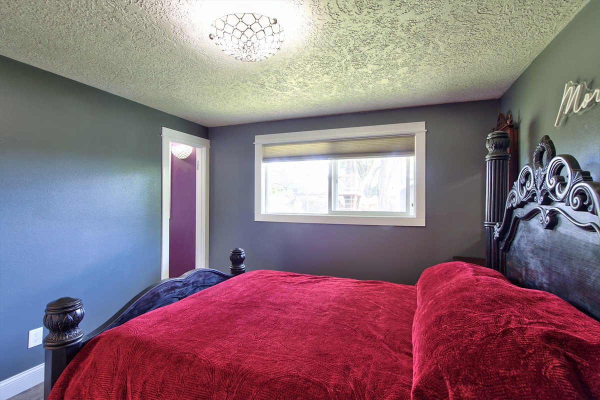 1005nw6thplace_0031