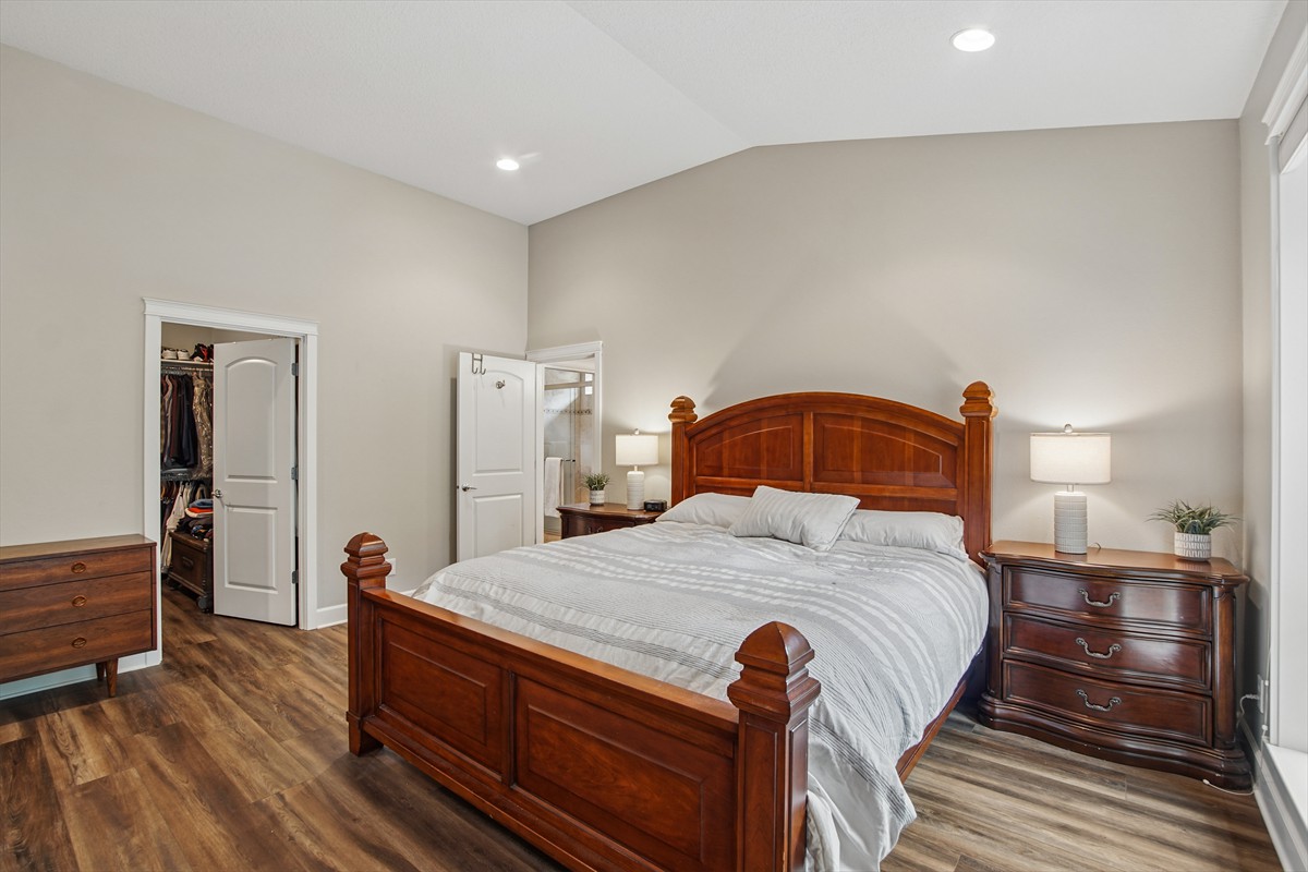 1395westmeadowsdrnw_028