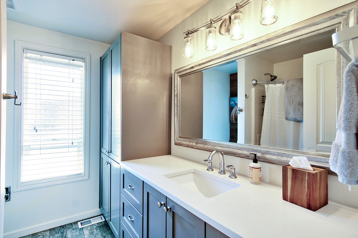 8205poncacourt_024